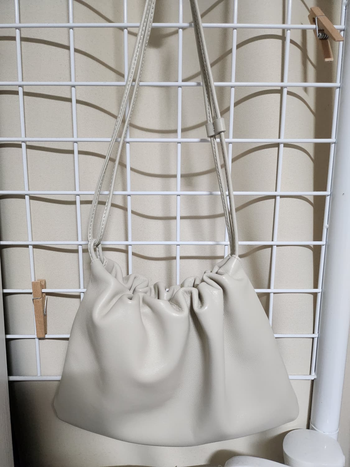 낫띵리튼 넬라 백 라이트 베이지 상품이미지2