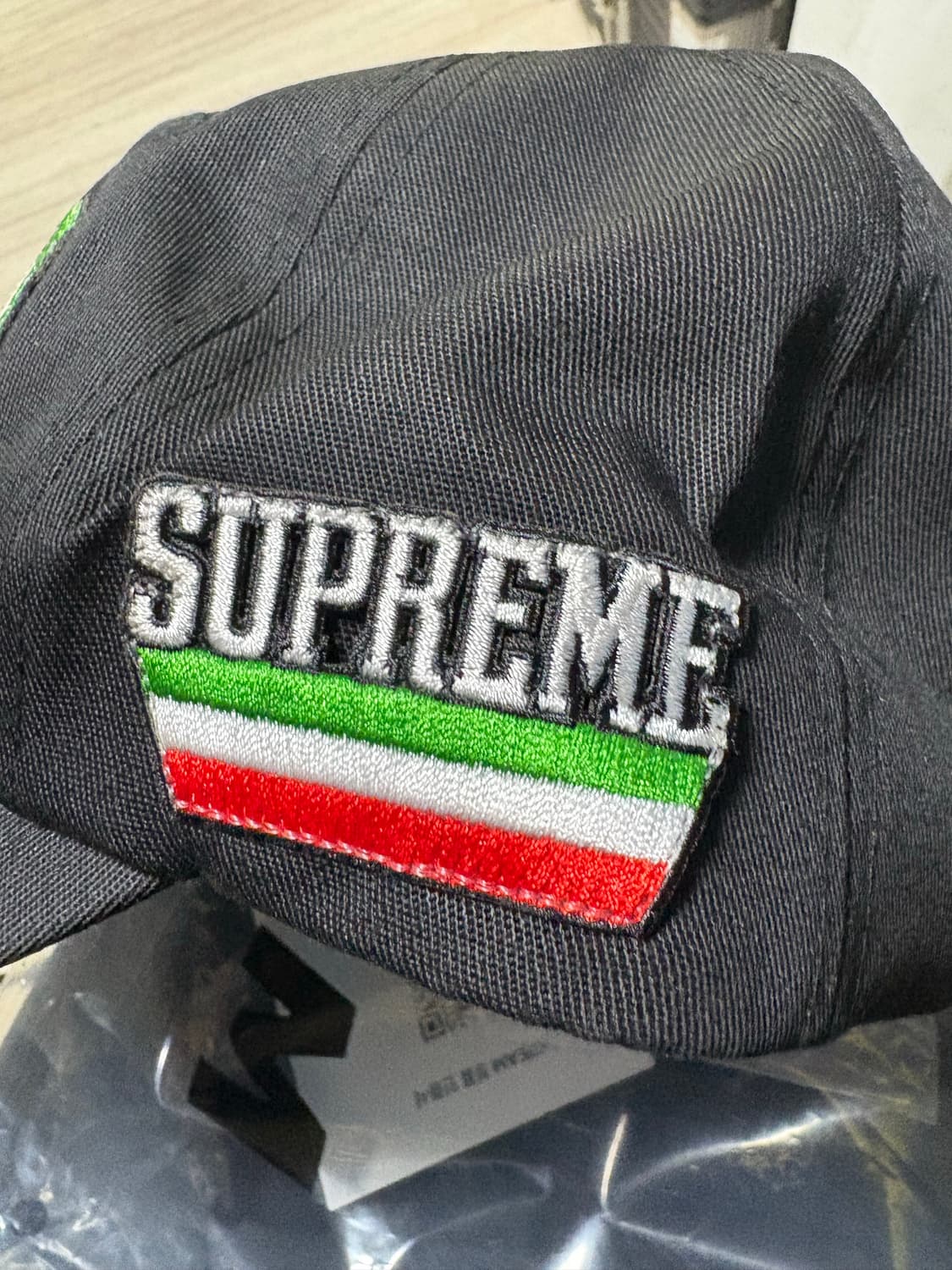 슈프림 이탈리아 6패널 모자 상품이미지3