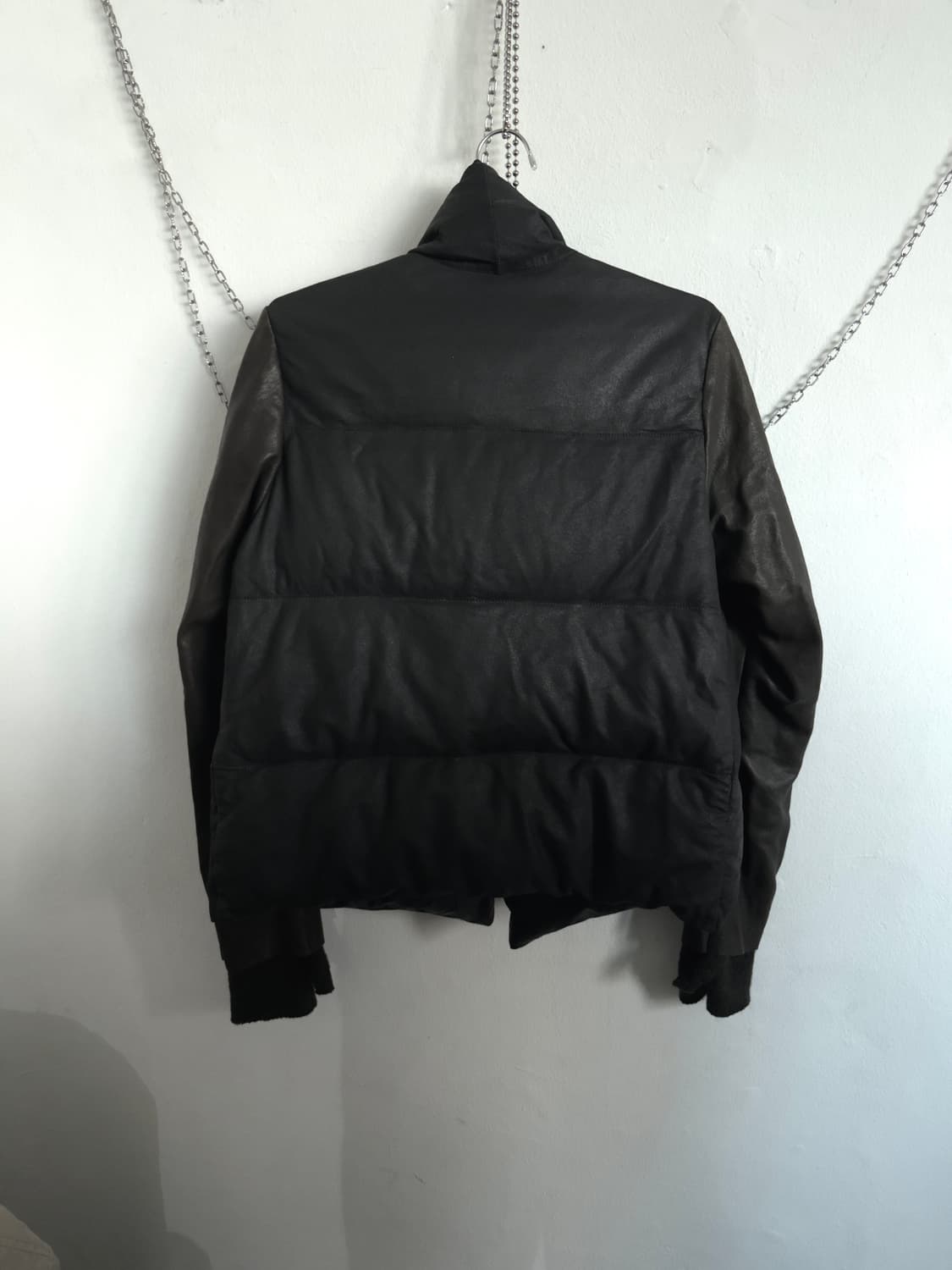 아이작 세럼 사선 버튼 펜싱자켓 모티브 디어스킨 패딩 상품이미지7