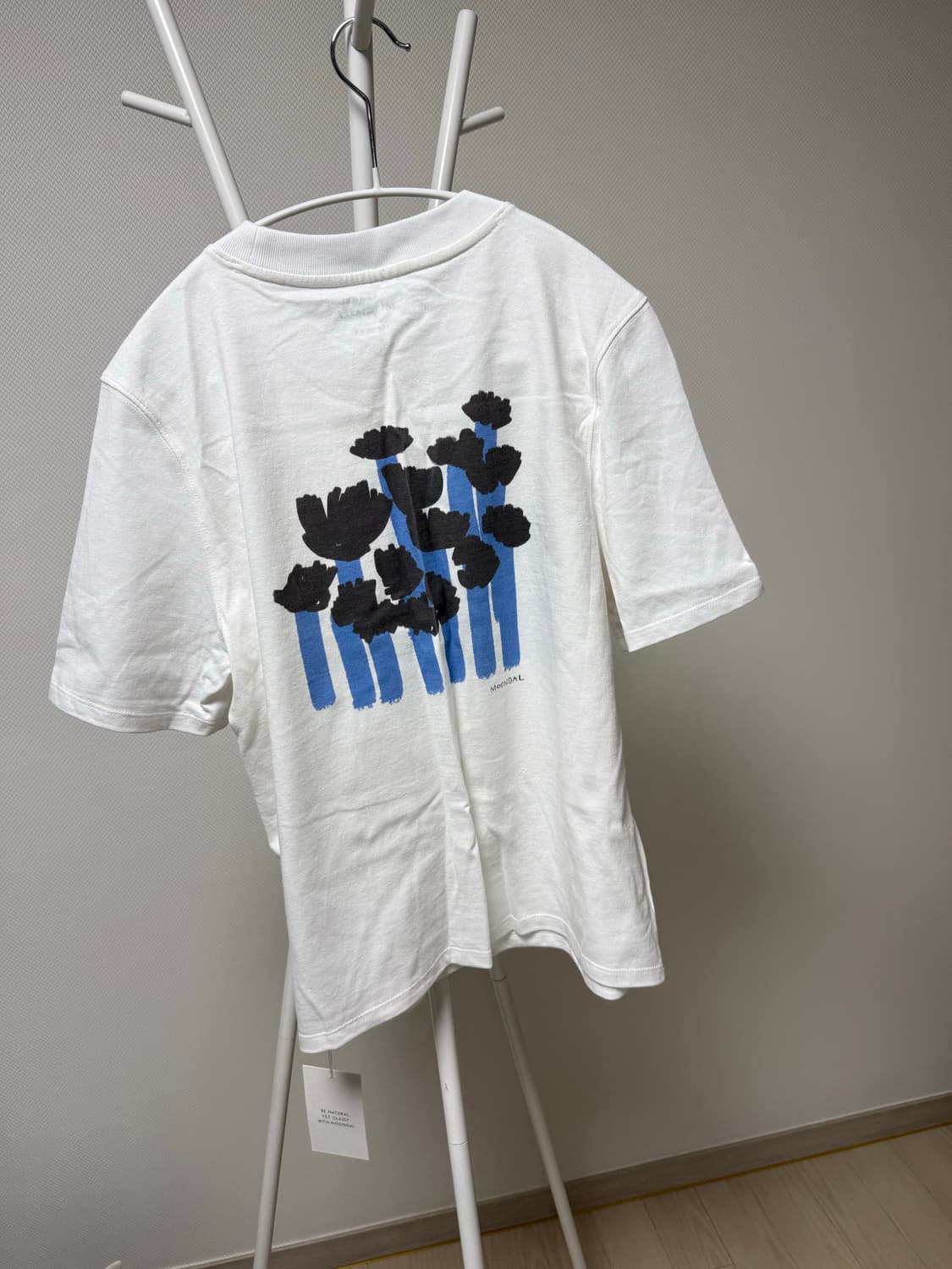 문달 플라워티셔츠 상품이미지4