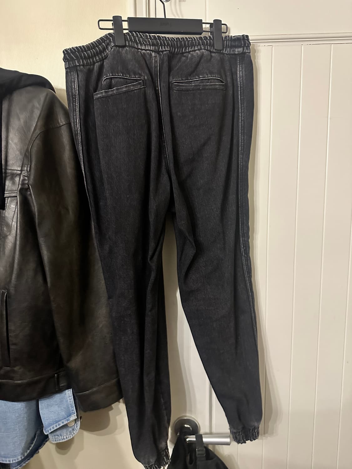 준지 유아인 조거 팬츠 상품이미지2