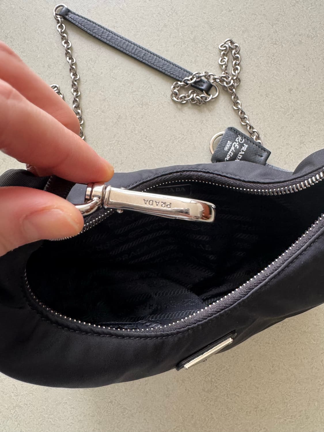 PRADA 리에디션 2006 나일론 체인 호보백 상품이미지6