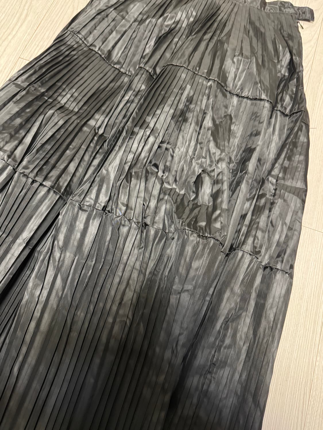에옹쓰 eonts morphism skirt 상품이미지2