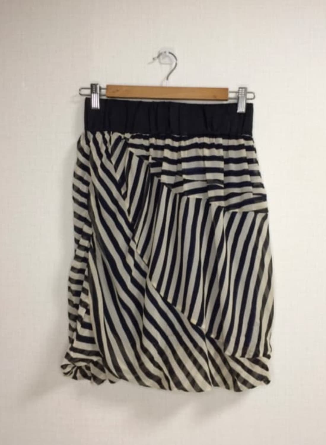 츠모리 치사토 스트라이프 벌룬 미디 스커트 상품이미지1
