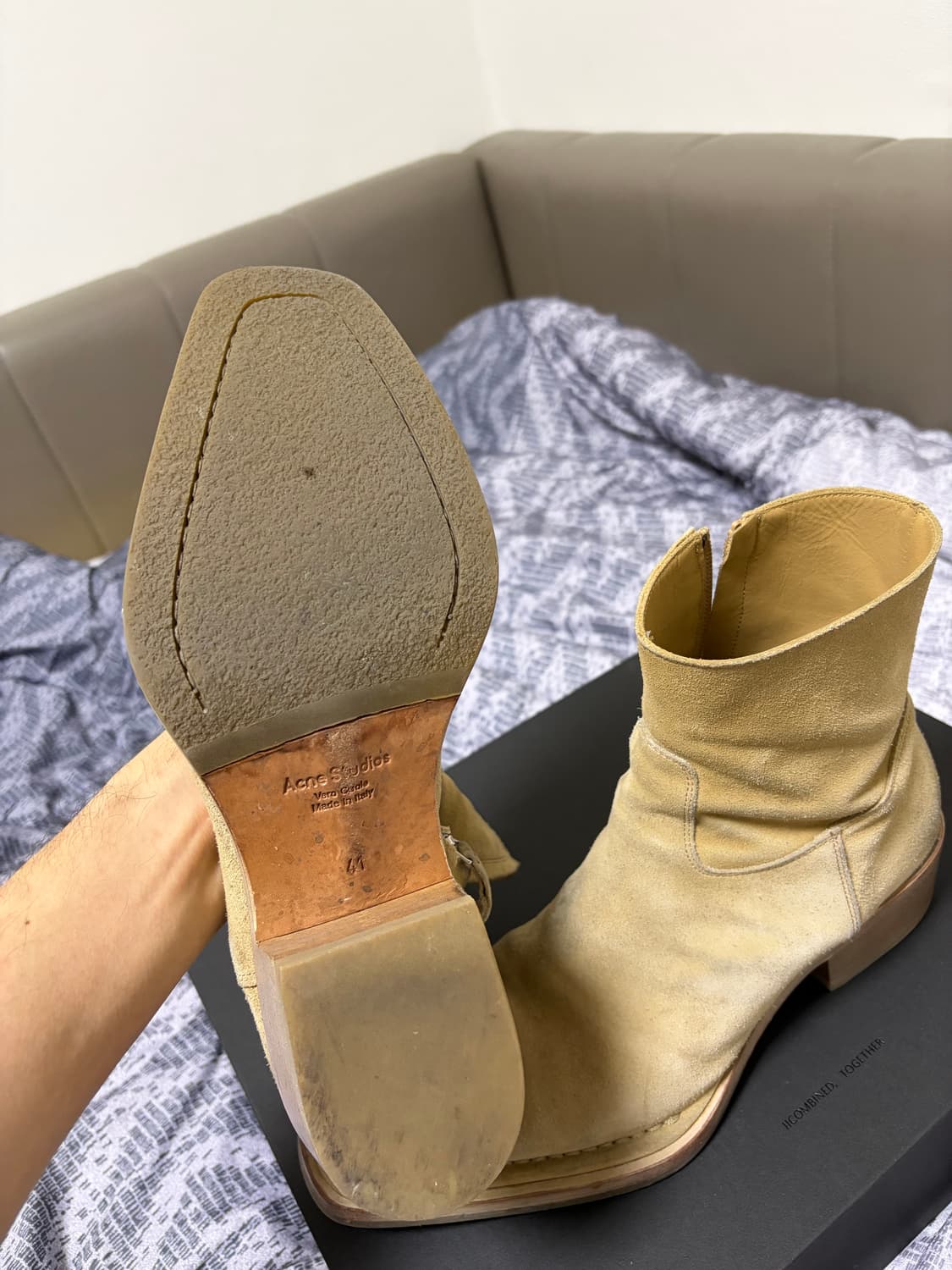 아크네 브루노 부츠 상품이미지3