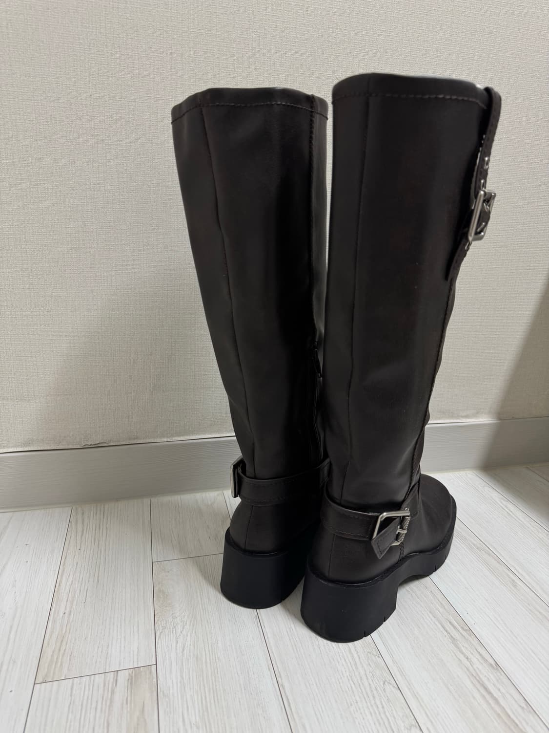 ZARA 버클 롱부츠 다크브라운 250 상품이미지2