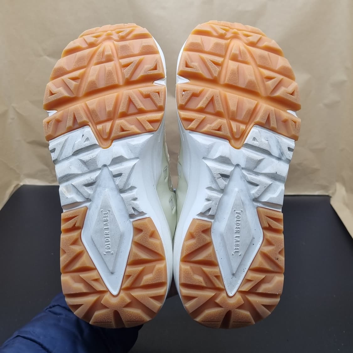 폴더라벨 뉴하이커 여성운동화230  상품이미지3