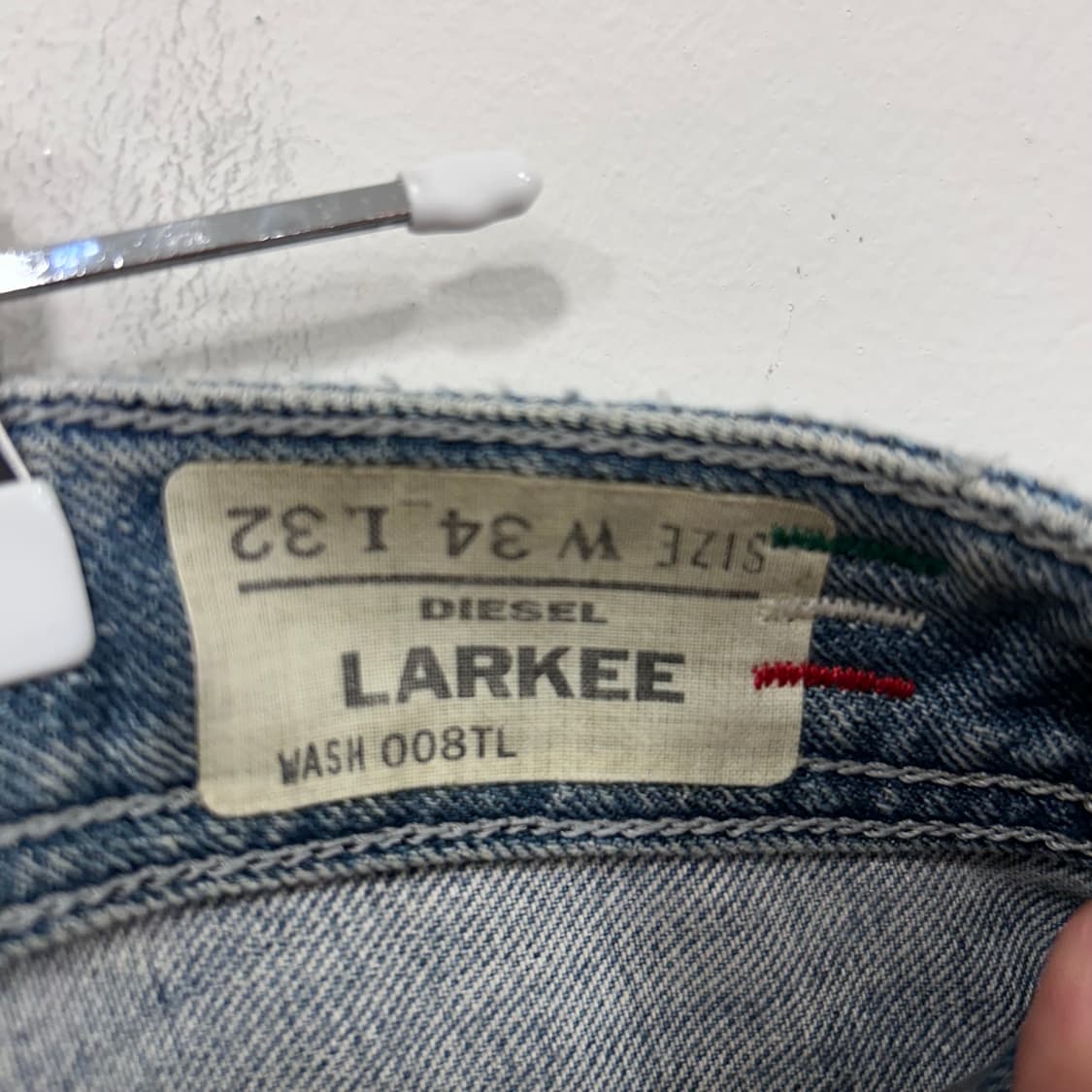 디젤인더스트리 버튼플라이 레귤러핏 데님팬츠 상품이미지4