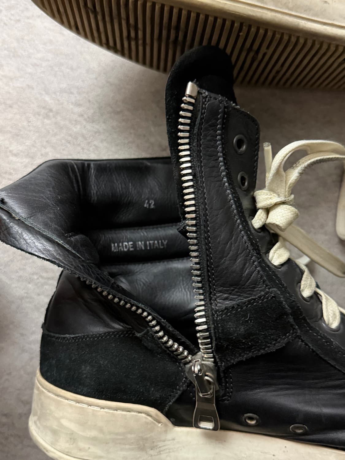 발망 하이탑 스니커즈 상품이미지3