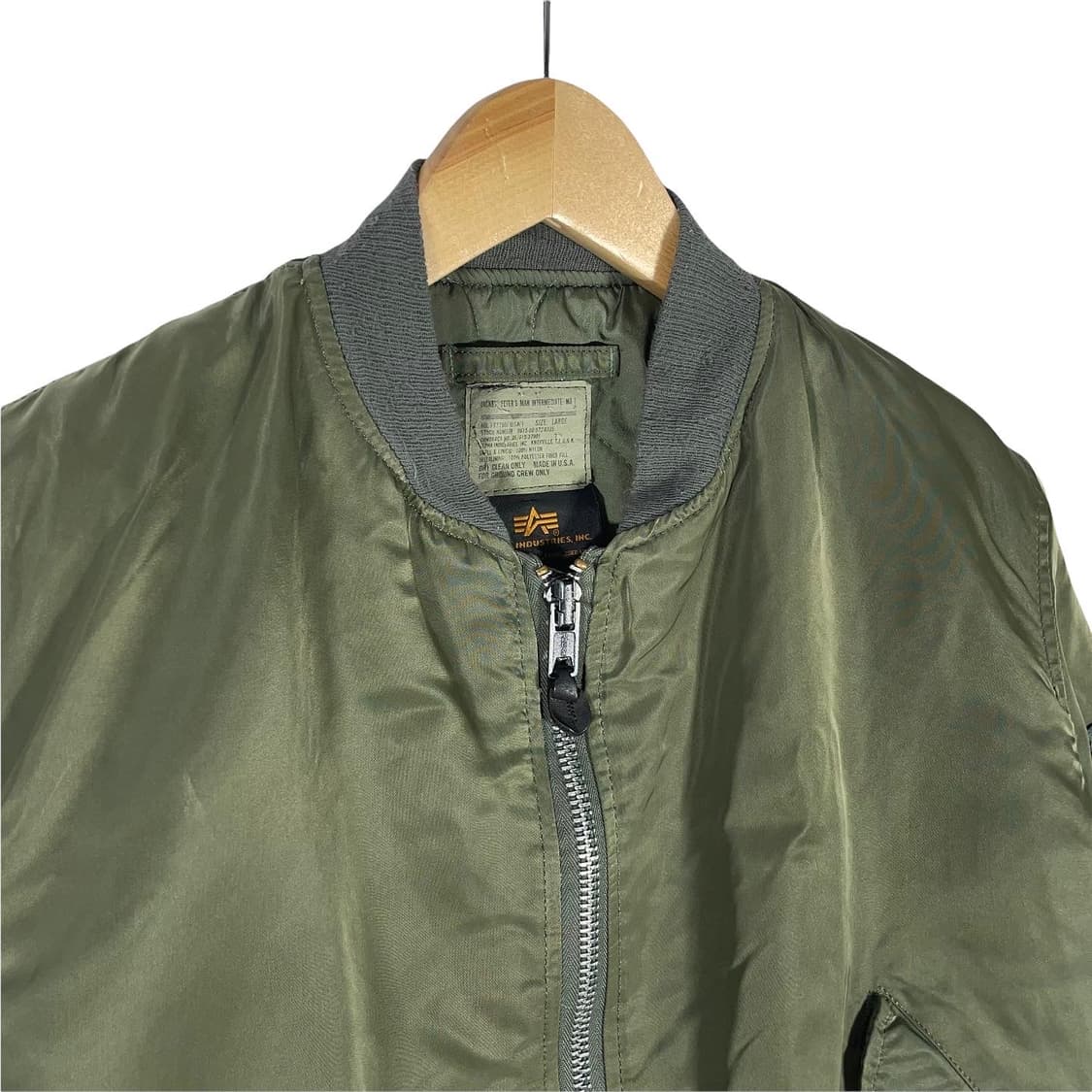 ALPHA INDUSTRIES bomber jacket 상품이미지2