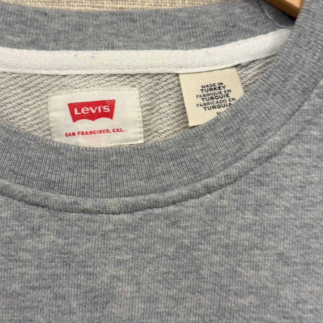 리바이스 스몰로고 그레이 맨투맨 M 상품이미지2