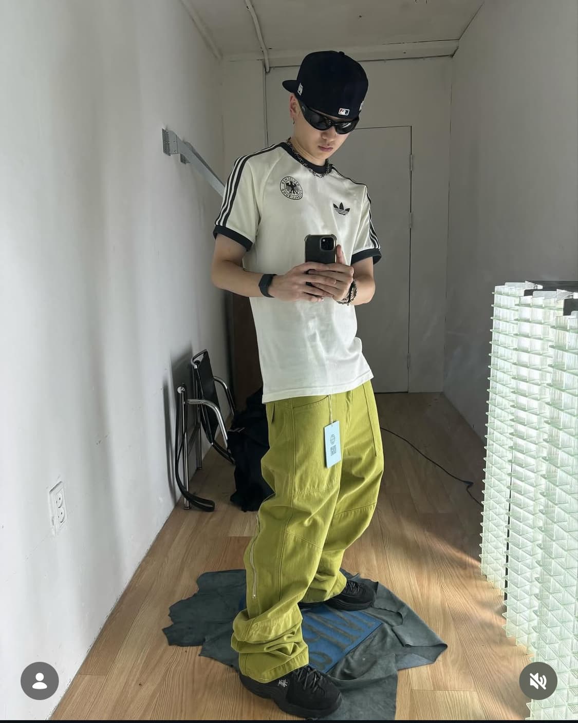 플라스틱프로덕트 팬츠 상품이미지1