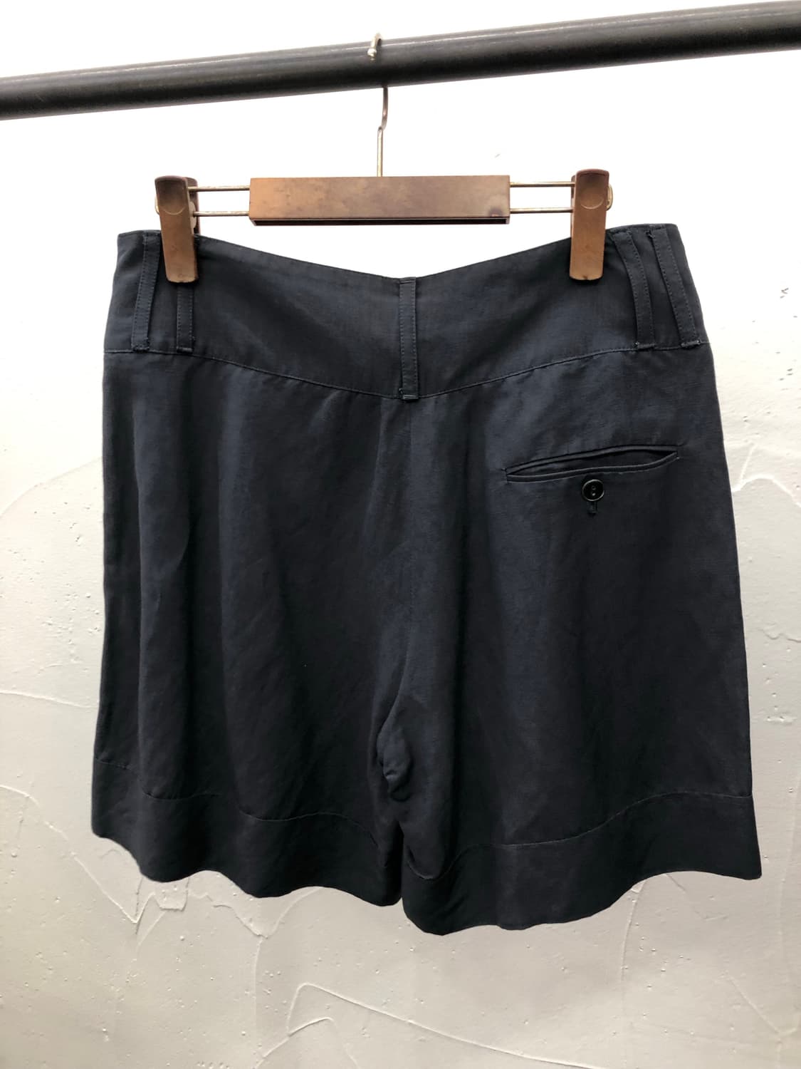 아르마니 꼴레지오니 핀턱 쇼츠 상품이미지2