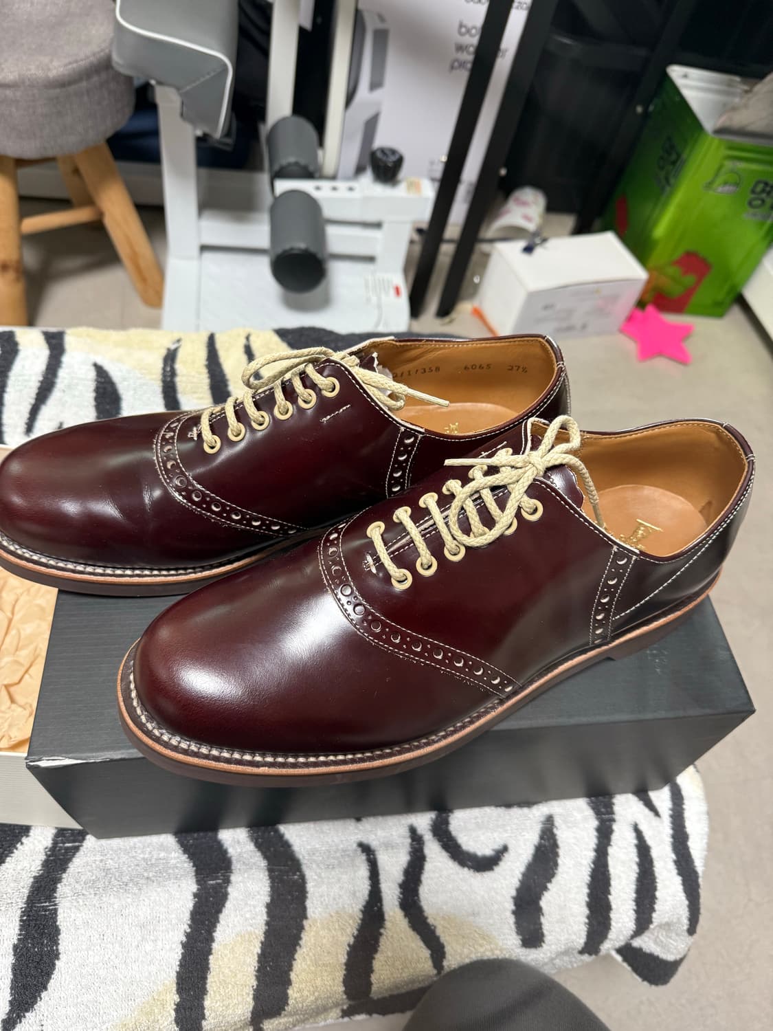 글래드핸즈 드레스슈즈 275 새상품 상품이미지2