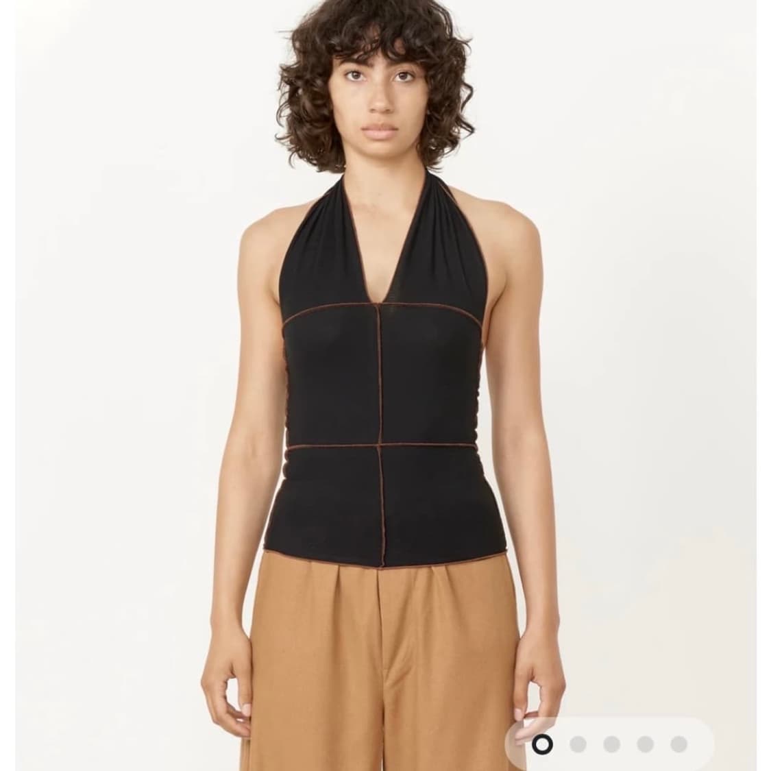 베이스레인지 Cinder Halter Top 신더 홀터 탑 블랙 상품이미지2