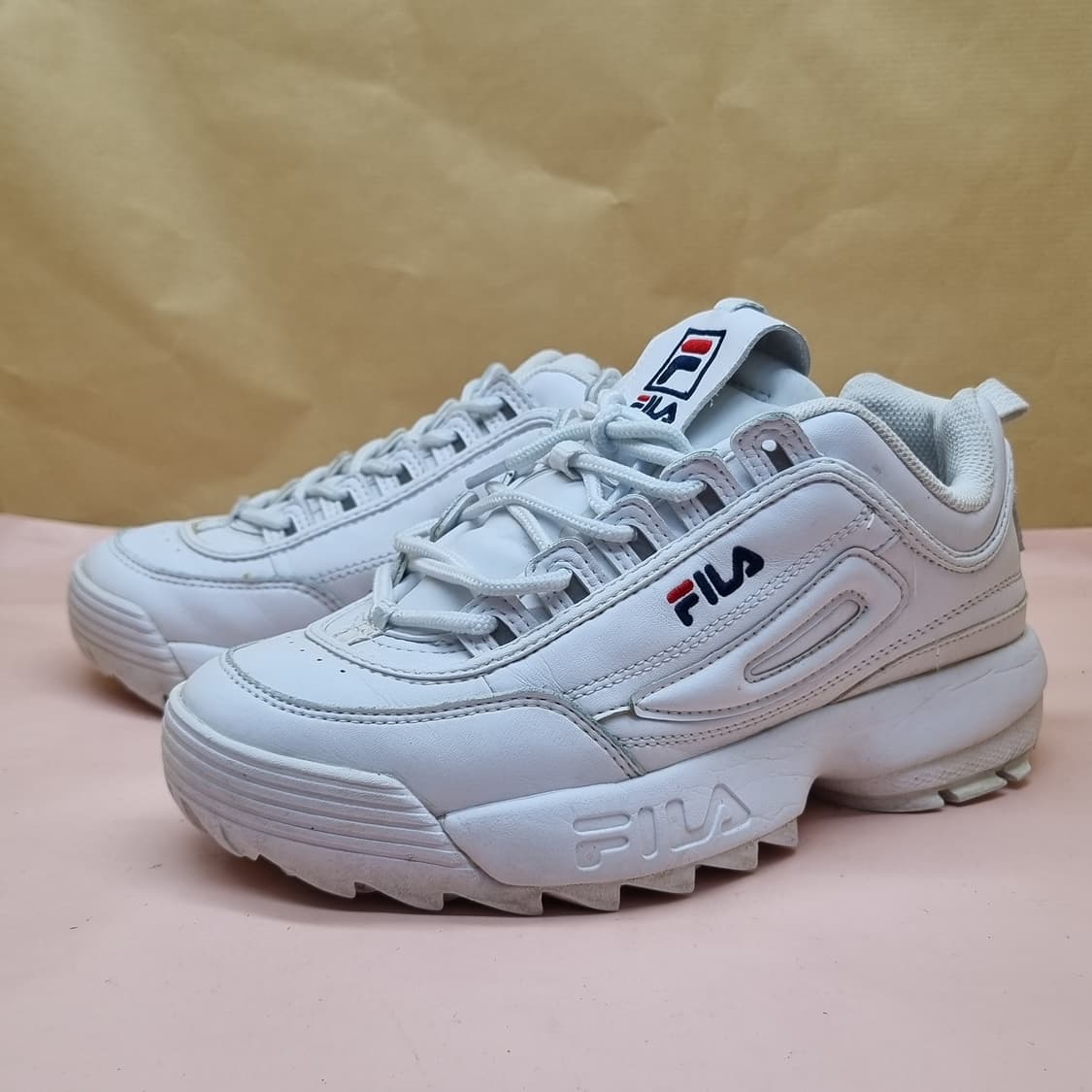 휠라 디스럽터2 여성운동화245  상품이미지1