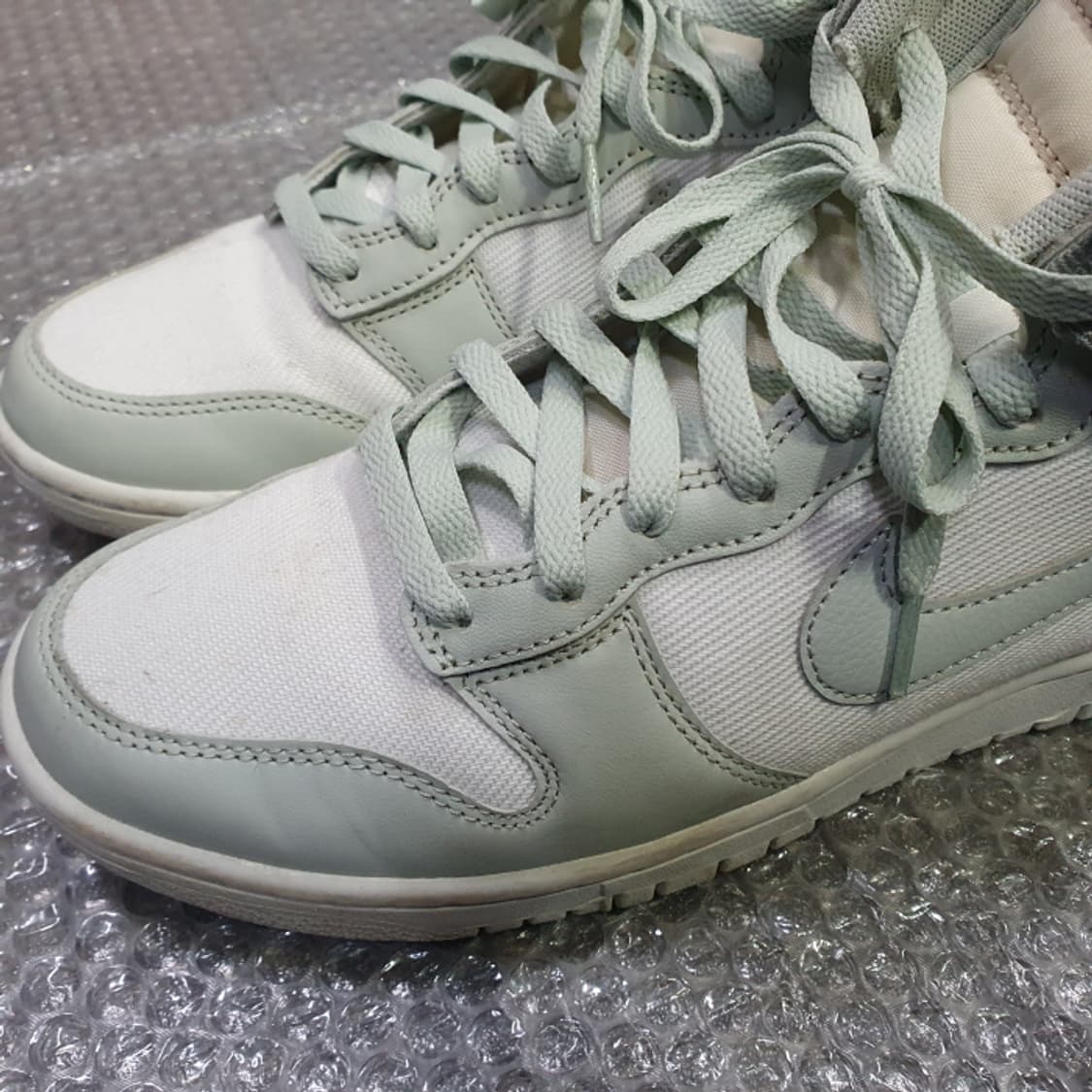 나이키 덩크 하이 레트로 SE 화이트 실버/DV0826-100(270) 상품이미지2