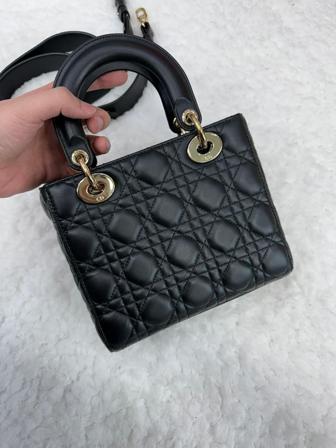 디올 까나쥬 레이디디올 레이디백 램스킨 블랙금장 상품이미지5