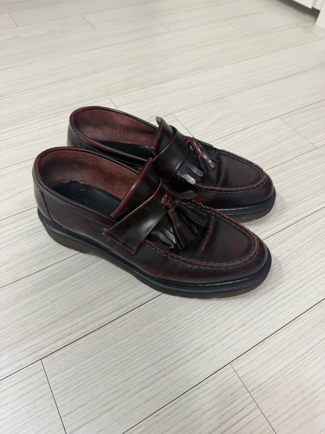 닥터마틴 아드리안 체리레드 260 상품이미지2