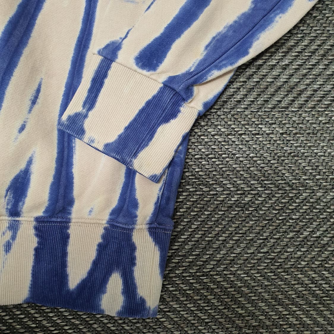 비바스튜디오 오버핏 맨투맨 남자105 상품이미지4