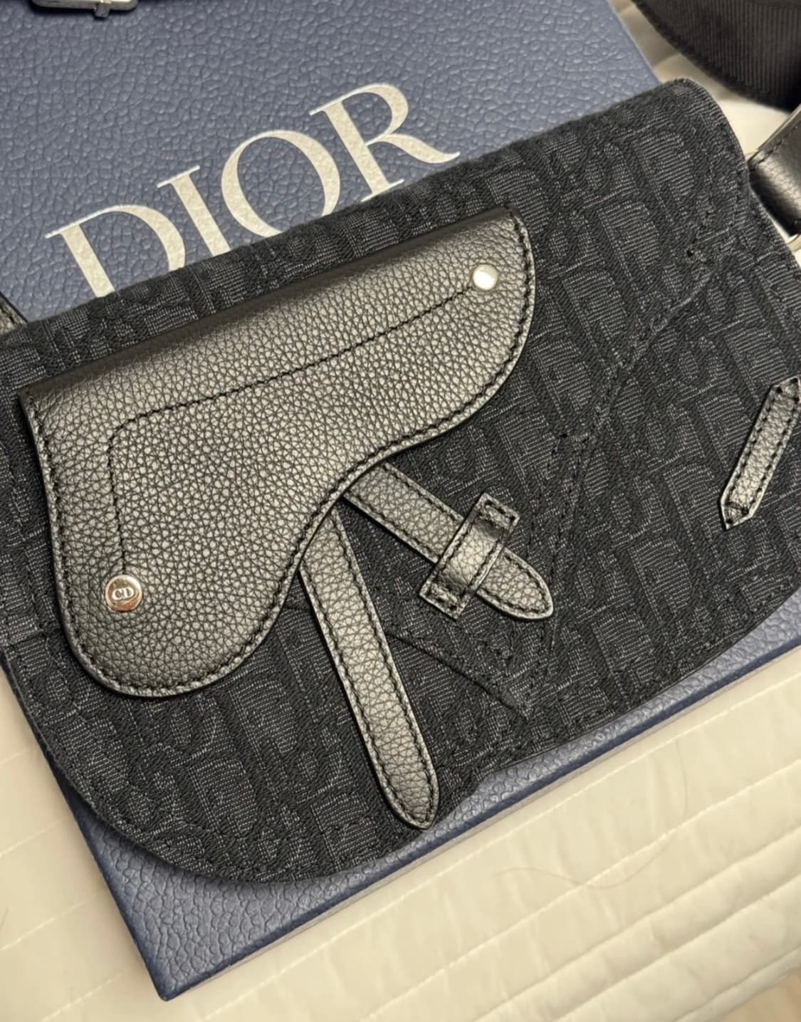 디올 새들 파우치 오블리크 맨 (거의 새상품 풀구성) 상품이미지2