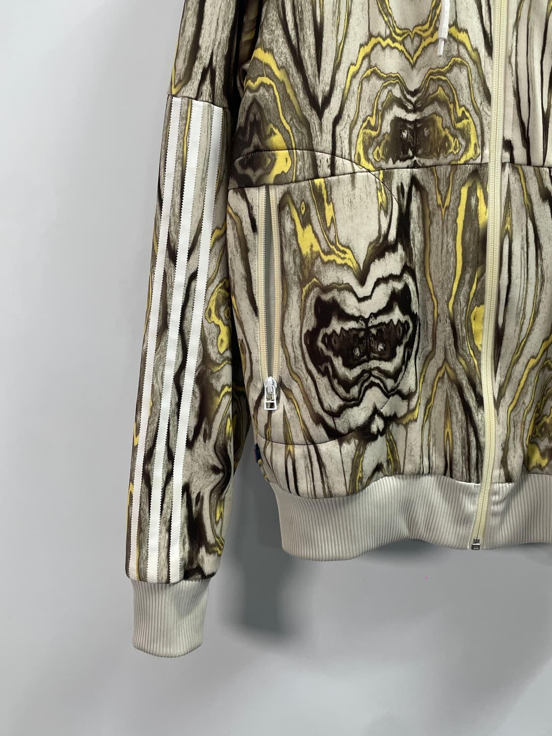 아디다스 X 버튼 글루와인 네오프렌 트랙탑 져지 (on.411) 상품이미지4