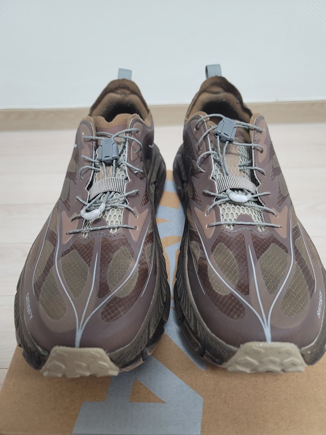 [270 초초민트급] 호카x새티스파이 마파테 스피드4 라이트러버 상품이미지3