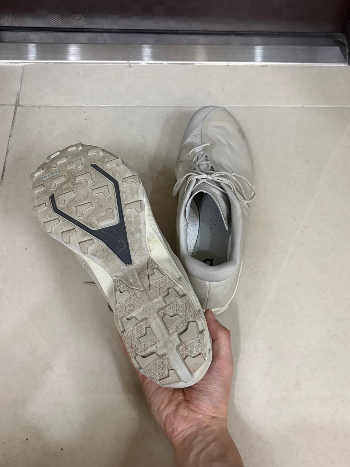 On x paf 클라우드벤처 피크 상품이미지6