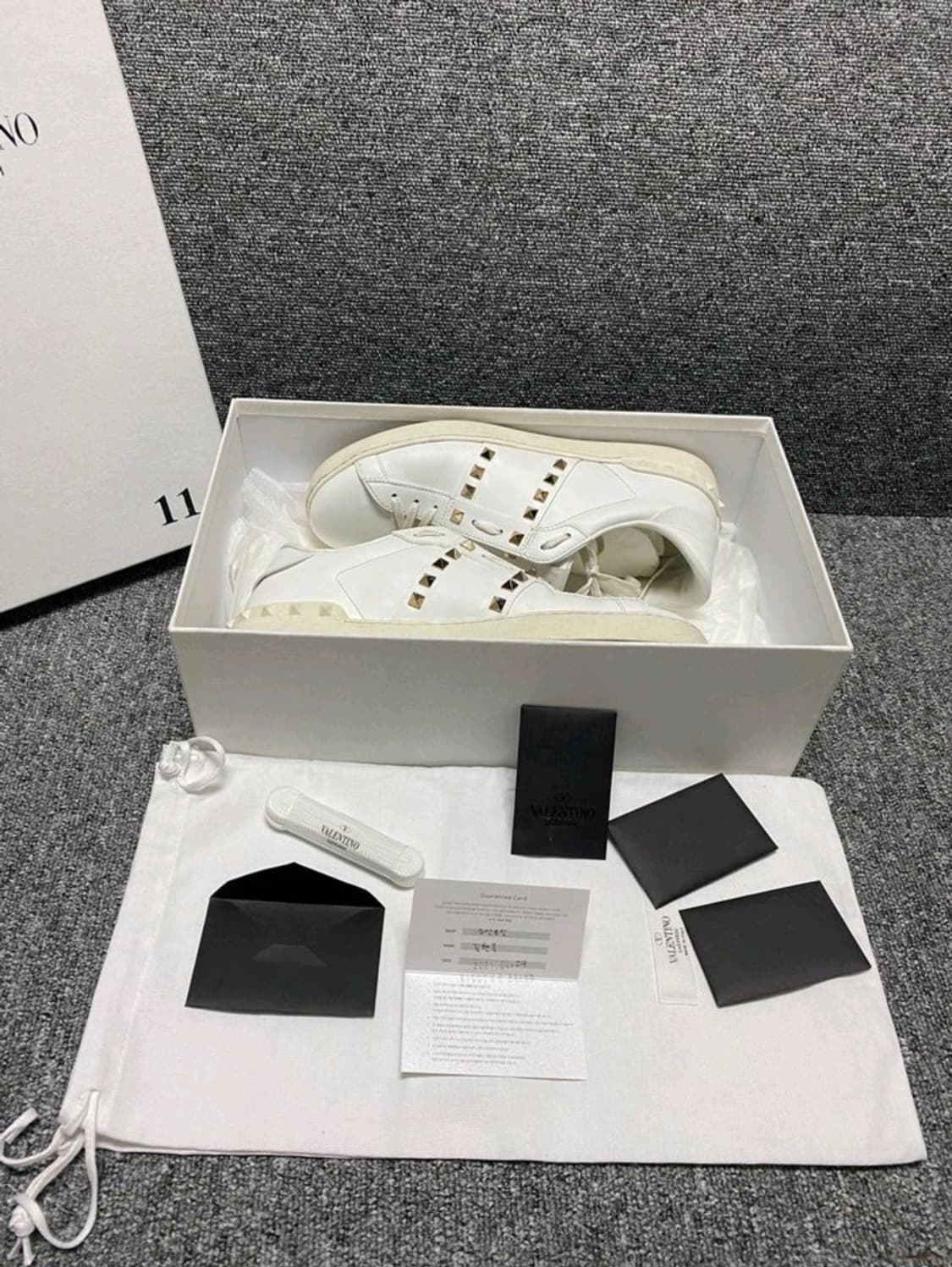 발렌티노 언타이틀 41 상품이미지1