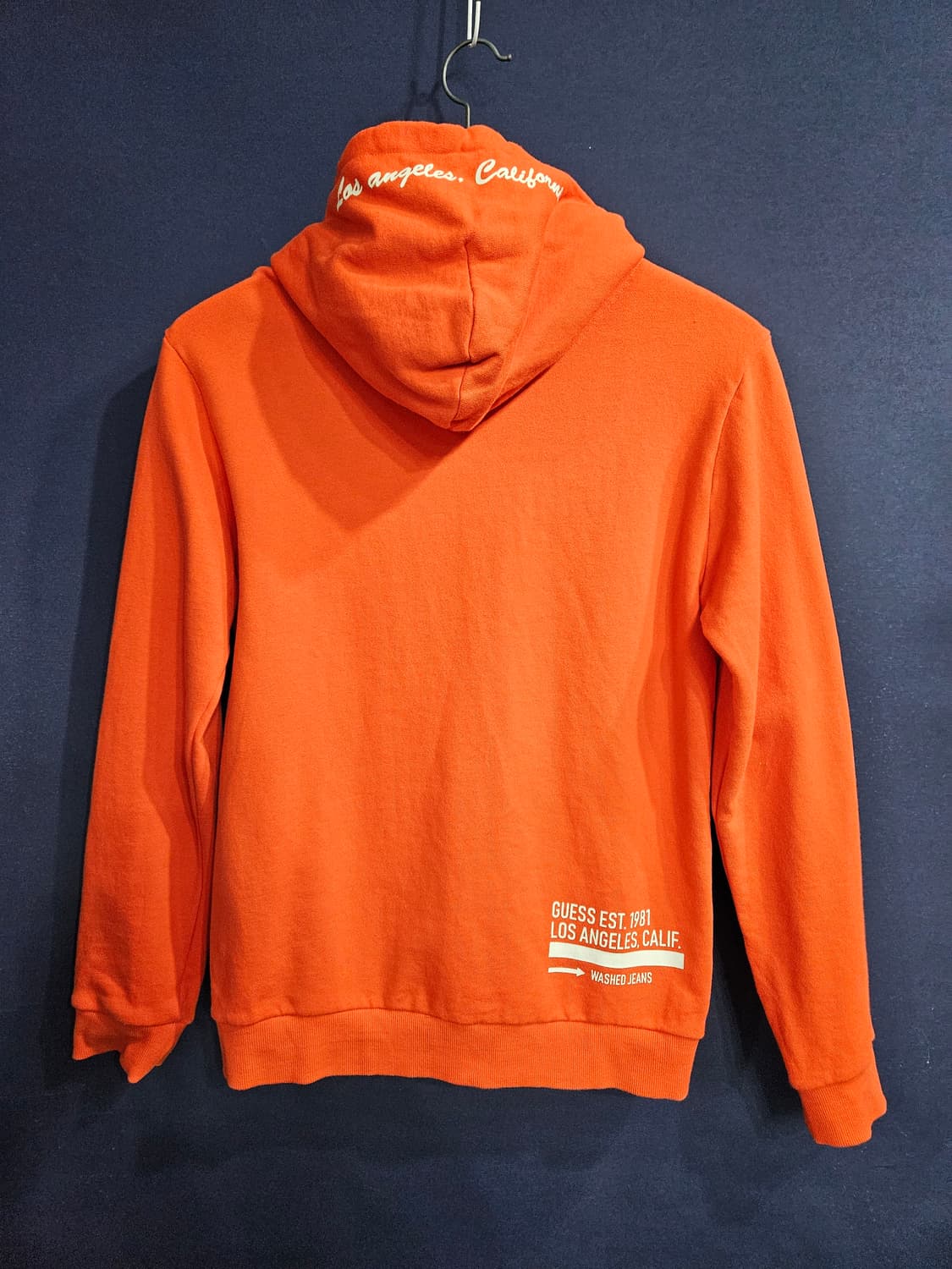 게스 오렌지컬러 남성 100 포켓 후드티  상품이미지2
