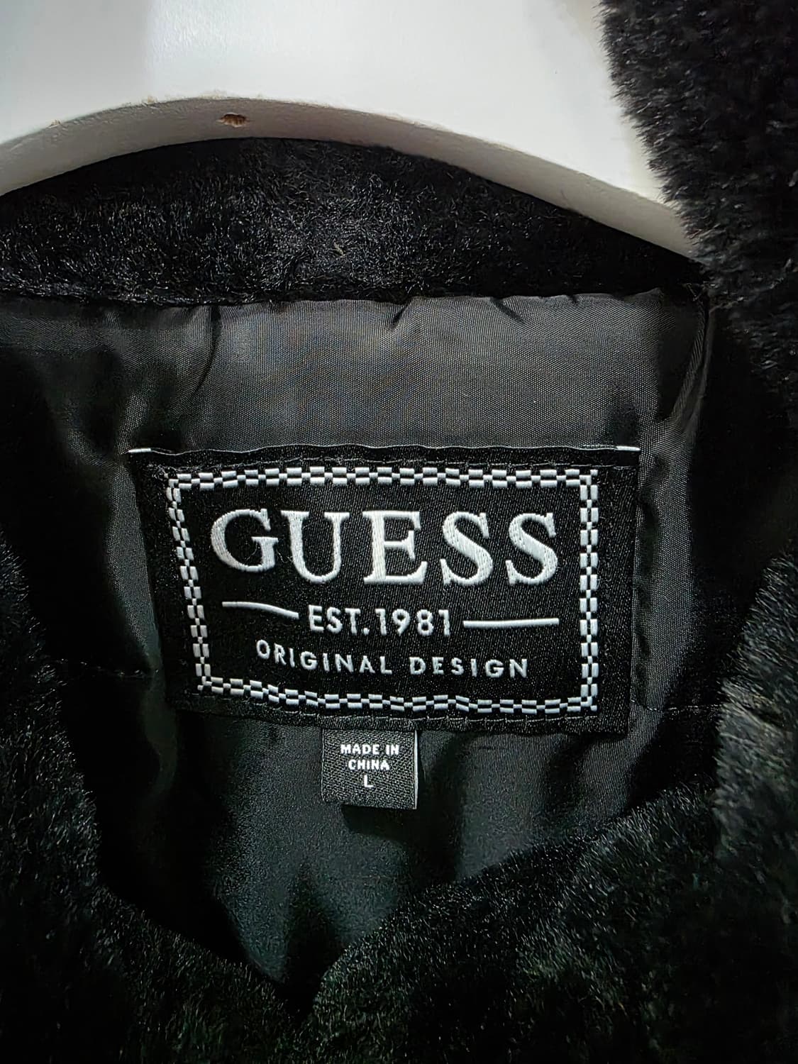 게스 남성 퍼 후드 집업 상품이미지3