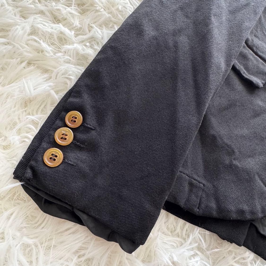 꼼데가르송 Comme des Garçons 주름가공 자켓 블랙 ss사이즈 상품이미지5