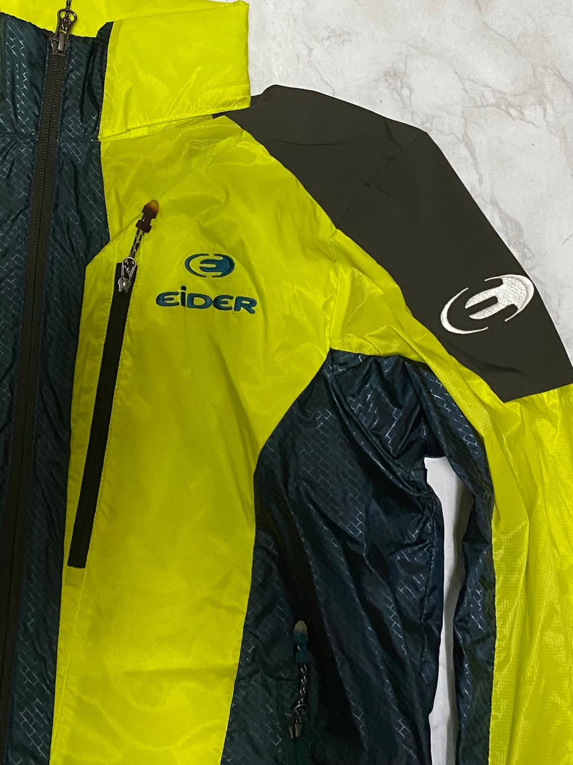 아이더 얇은 바람막이 자켓 95 사이즈 상품이미지2