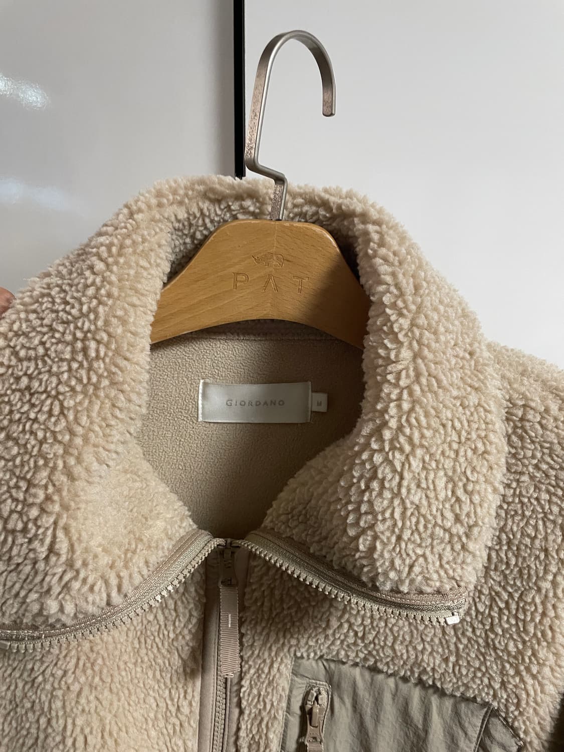 지오다노 플리스 집업 자켓 베이지M 상품이미지4