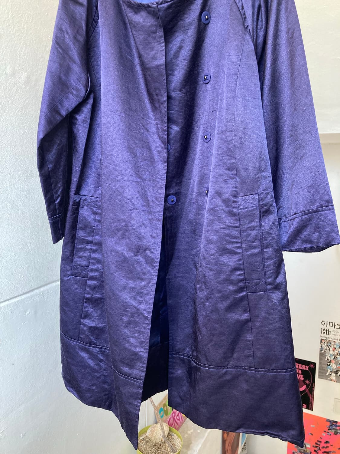 새틴•러플 바이올렛 트렌치 롱코트 상품이미지3