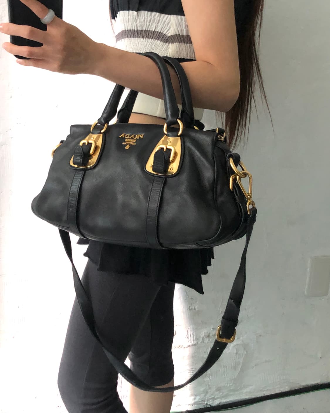 Prada 프라다 소프트 카프 버클 토트 백 상품이미지1