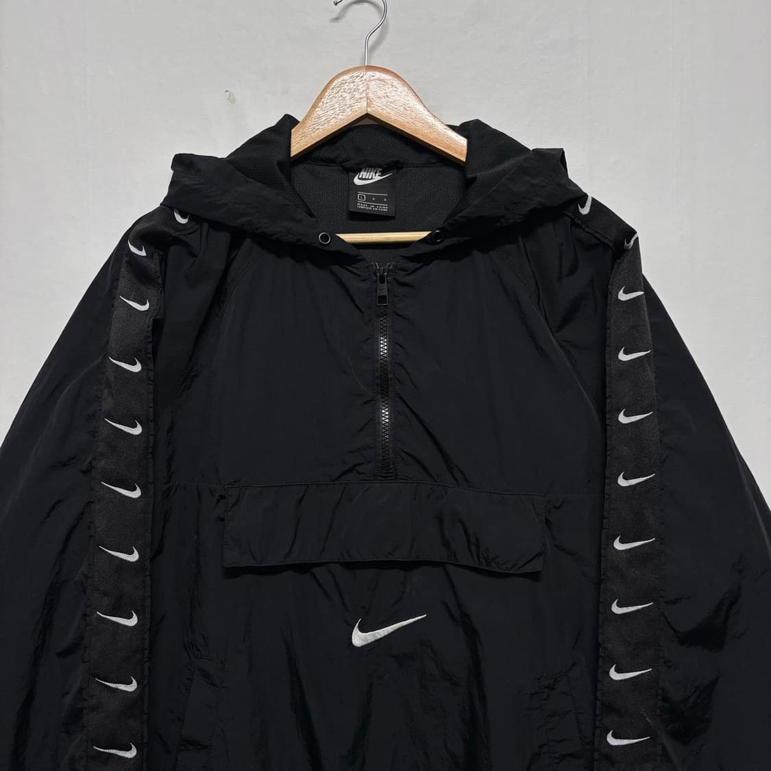 나이키 스우시 사이드라인 아노락 상품이미지2