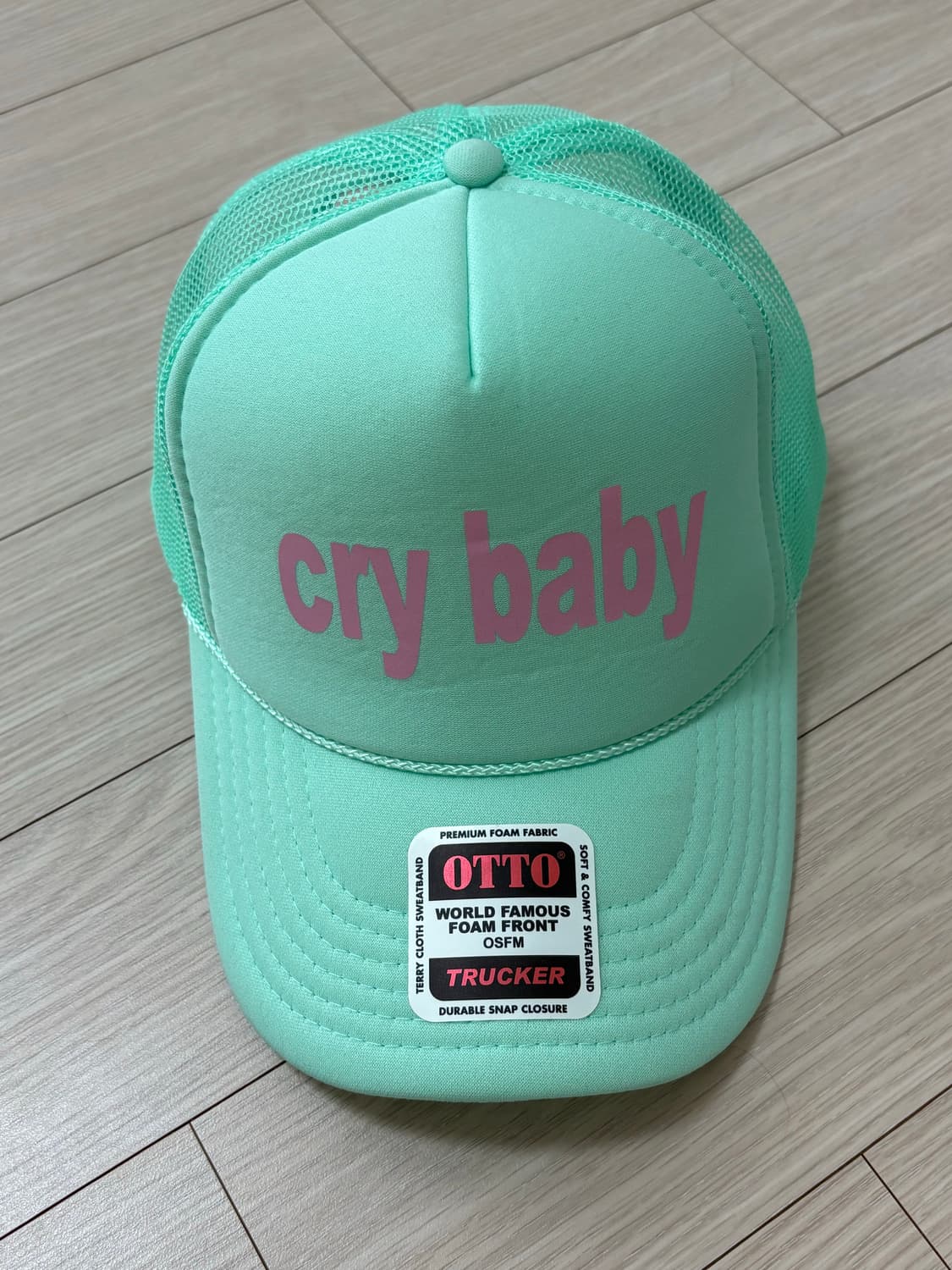 애슐리윌리엄스 크라이베이비 그린캡 상품이미지1