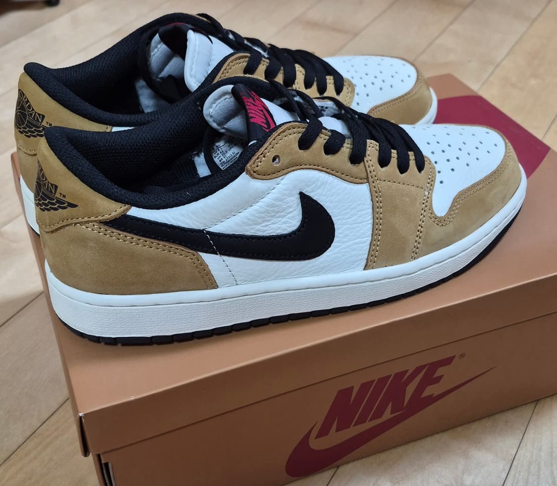 (275)나이키 조던1로우 OG 세일 앤 골든 하베스트  상품이미지4