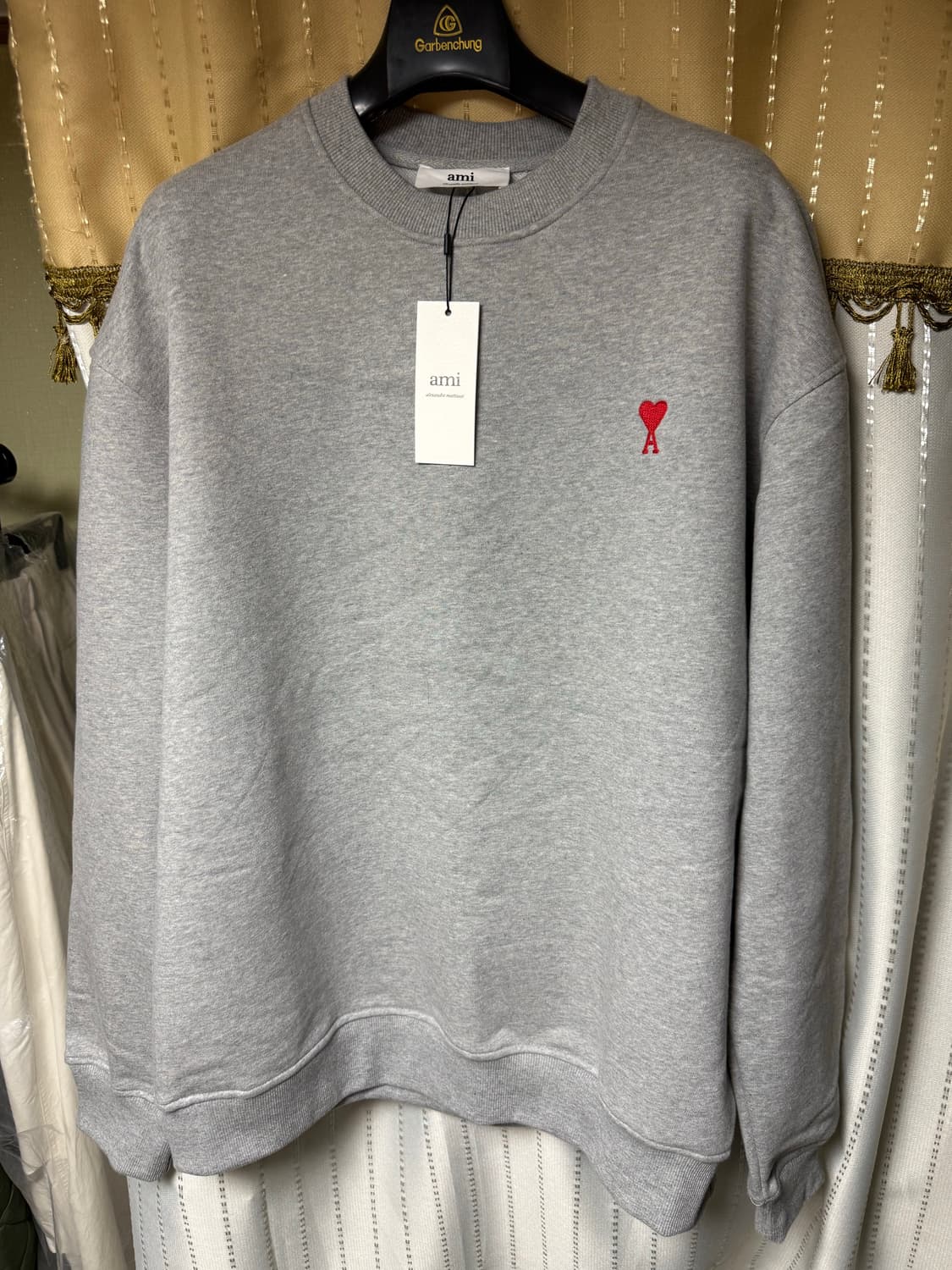 [새상품] AMI 맨투맨 XL 상품이미지1