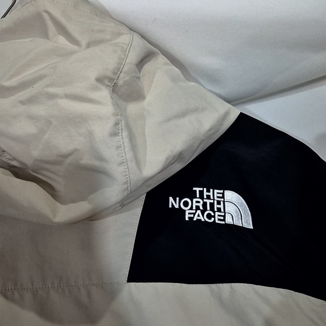 노스페이스 배색 아노락 상품이미지3