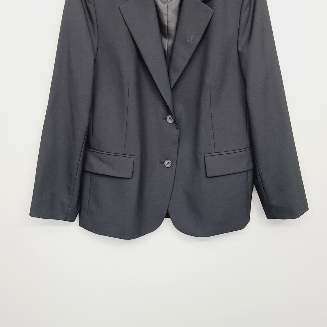 빈폴 레이디스 24년형 울 혼방 기본핏 블랙 재킷 L사이즈 상품이미지4