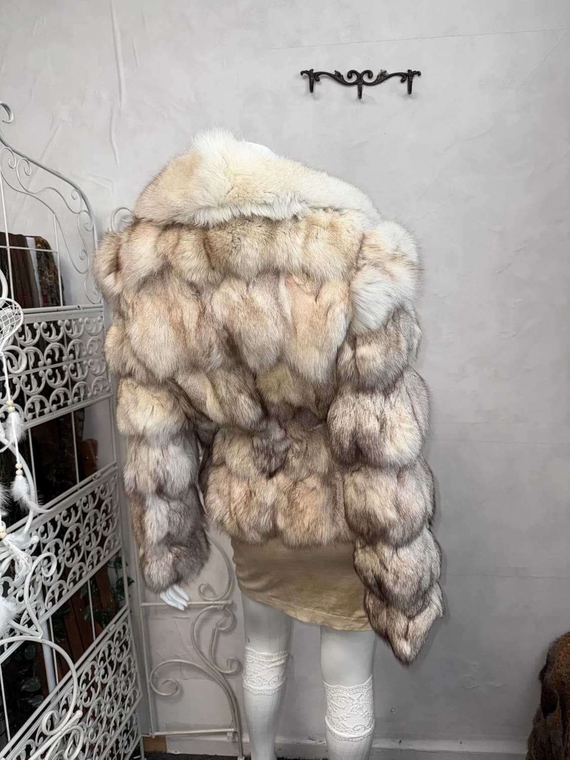 Mixed ivory brown fox fur strap jacket  상품이미지5
