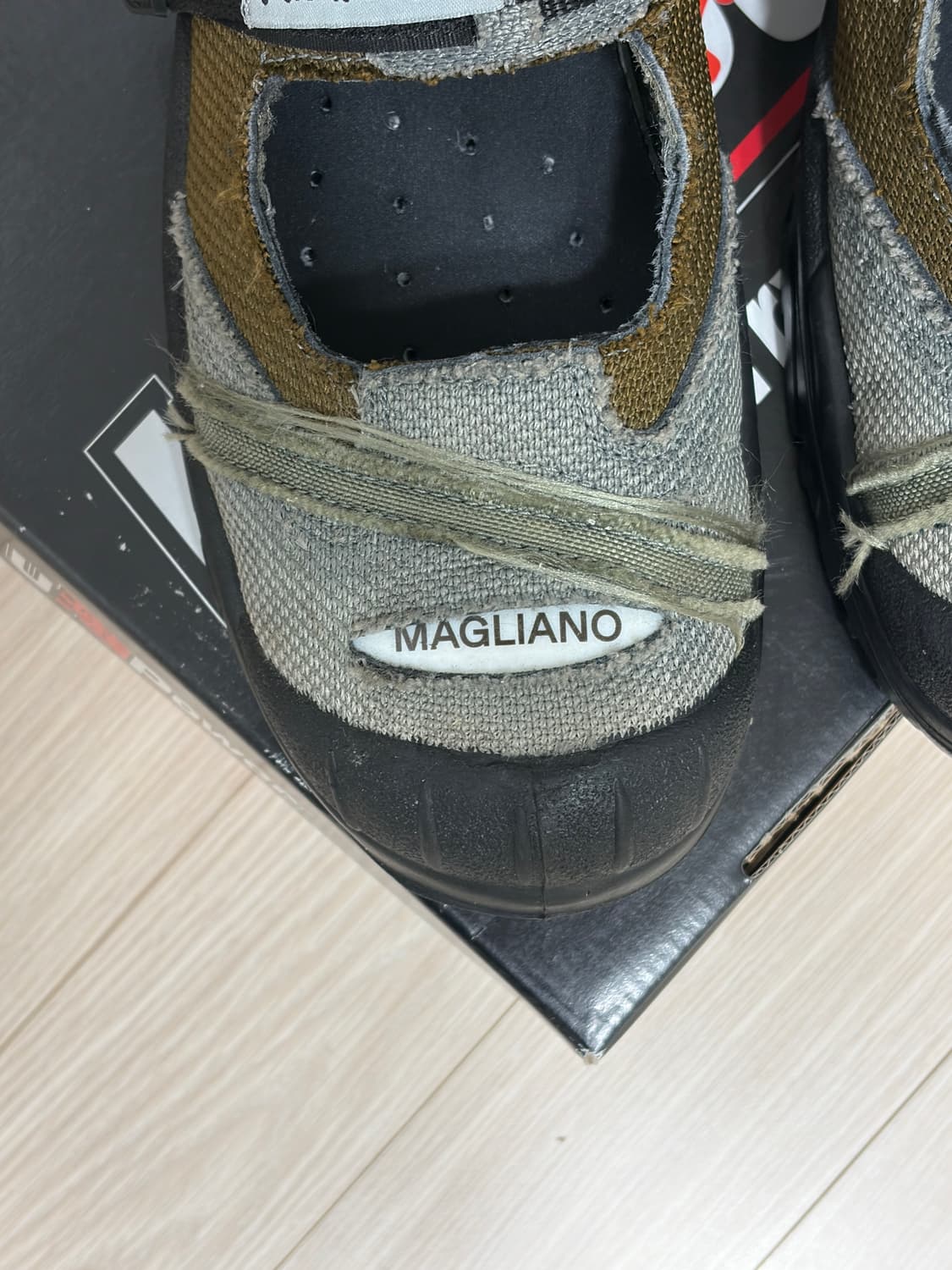 MAGLIANO × U-POWER Scandy 42 사이즈 상품이미지4