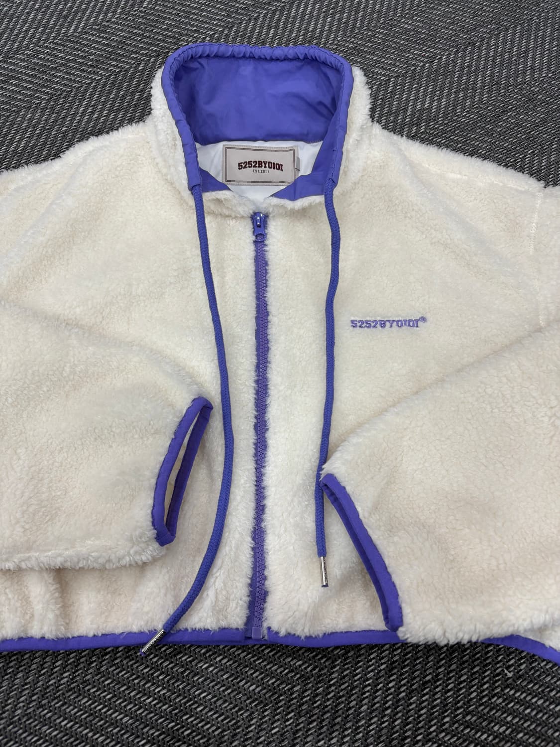 오아이오아이 양털집업 상품이미지3