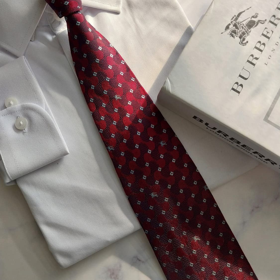 버버리 실크 기마사 로고 자카드 넥타이 10cm A+~A등급  K1508 상품이미지6