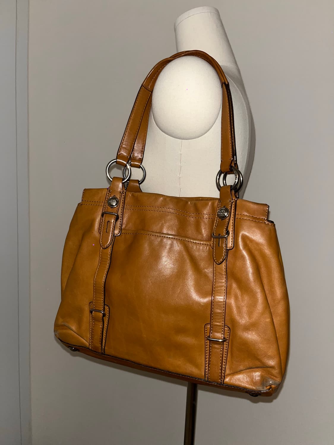 🎉BLACK FRIDAY🎉 Coach beige bag 상품이미지5