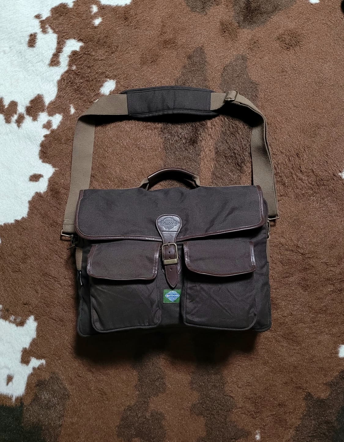 OUTDOOR PRODUCTS  남성용 메신저백(중형) 상품이미지1
