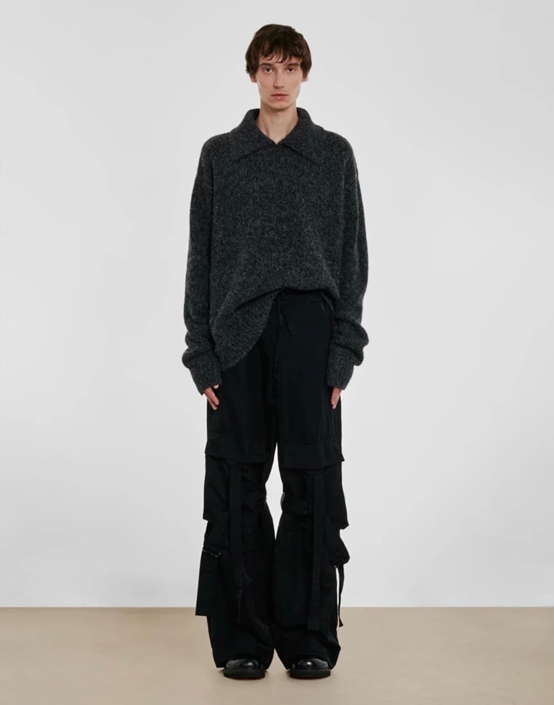 (Khaki) 드리스반노튼 스트랩 코튼 팬츠 상품이미지1