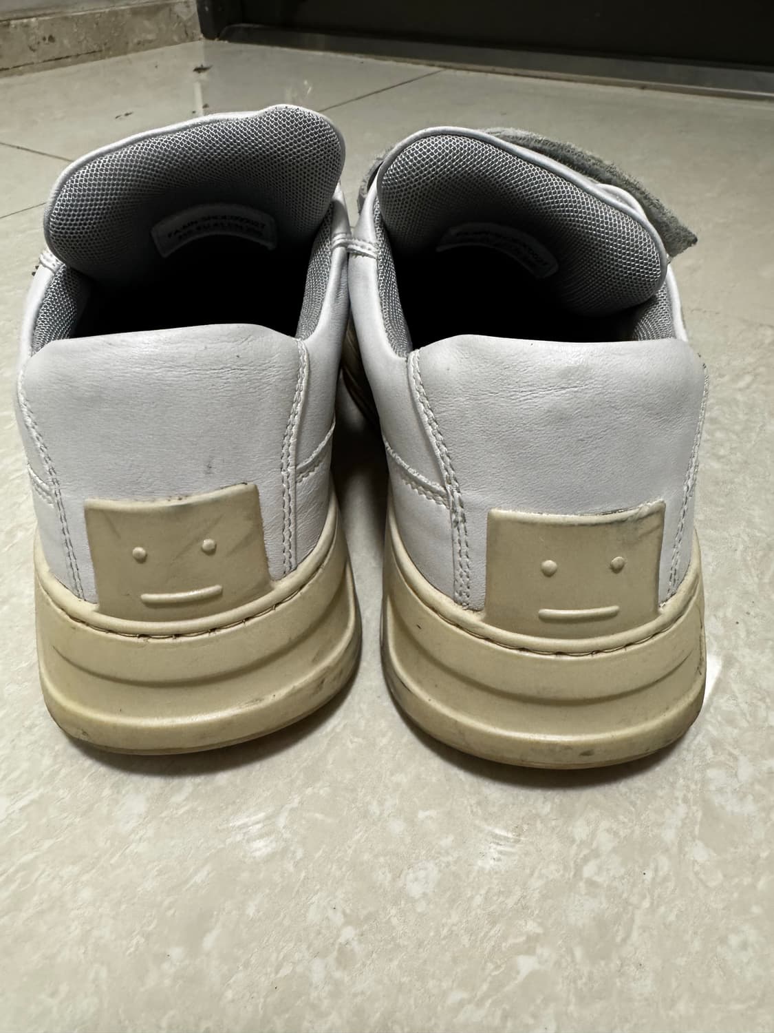 아크네 스튜디오 벨크로 스니커즈 화이트 41 상품이미지3